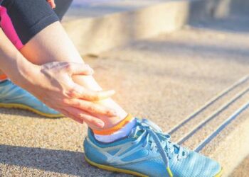 Osteoporosis: Gejala, Penyebab, dan Pengobatan