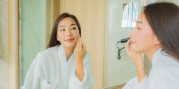 Basic Skincare untuk Pemula dan 3 Rekomendasi Produknya