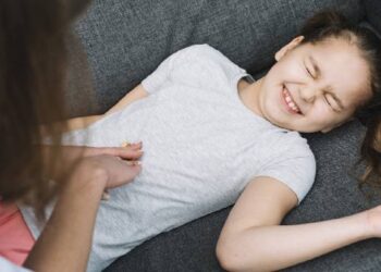 Penyebab Maag pada Anak, Gejala, dan Cara Mengatasinya