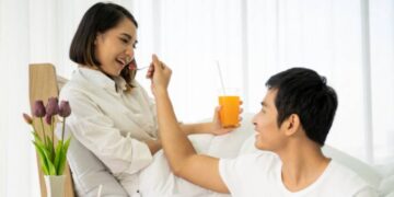 Makanan dan Minuman Ini Harus Dihindari sebelum Bercinta