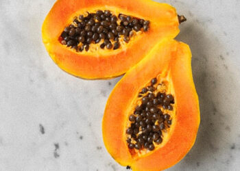 12 Manfaat Buah Pepaya bagi Kesehatan Tubuh