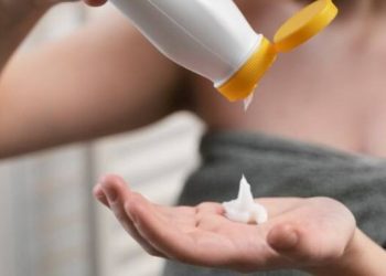 shampo anti jamur di apotik