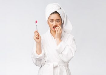 gambar pasta gigi sensodyne untuk gigi sensitif