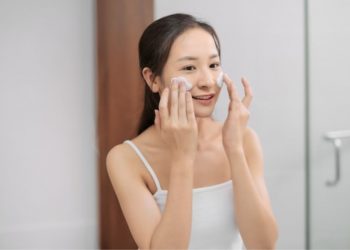 gambar rekomendasi produk sebamed terbaik