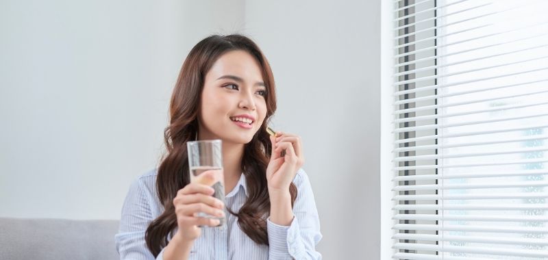 7 Vitamin Penyubur Kandungan Terbaik di Apotek Agar Cepat Hamil