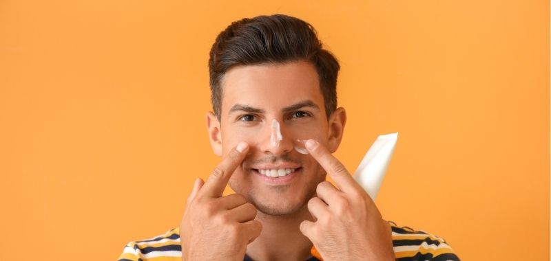 Rekomendasi Sunscreen Terbaik untuk Pria Aktif
